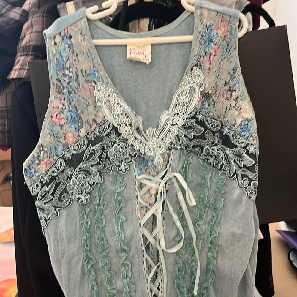 Pretty Angel Floral Lace-Up Top - Blue and Black